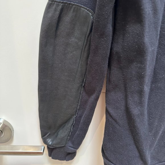 Aritzia Wilfred Free Dree Hoodie Black - Picture 4 of 5